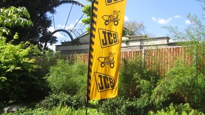 My 1st JCB Celebration Cake This moist sponge contains no artificial colours or flavours and is suitable for vegetarians. Filled with a sweet filling and fruity raspberry jam. The top...