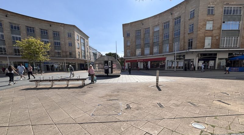 Broadmead Benches Bristol Accessibility