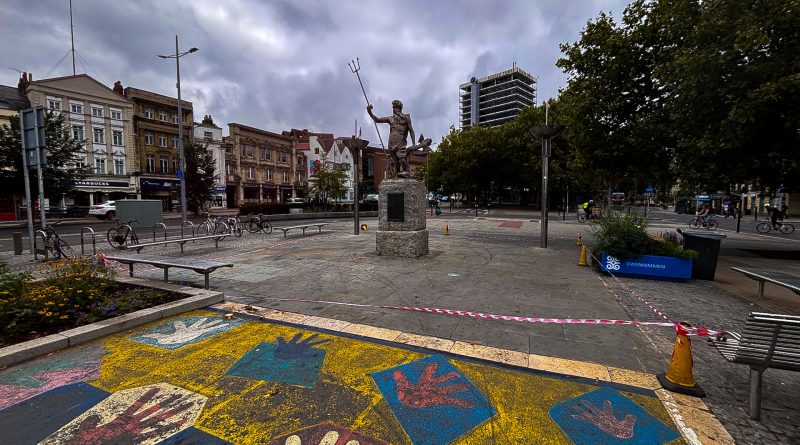 Neptune Statue Bristol City Centre
